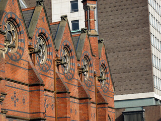 Queen's University of Belfast - Queen's - QUB - Chartered in 1845, opened in 1849 as 'Queen's...