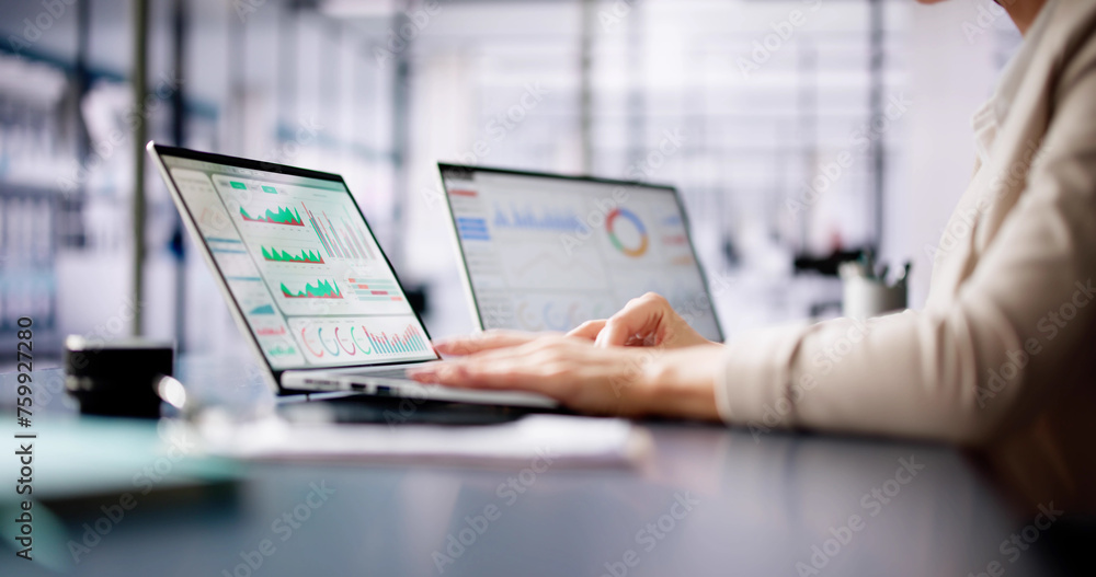 Aufkleber Data Analyst Using Data Analytics KPI