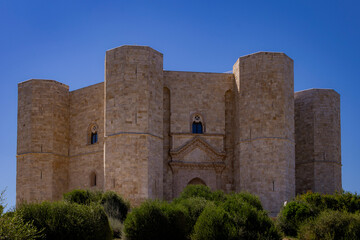 Fototapeta na wymiar Castel Del Monte, the miserious octagonal fortress of the emperor Frederick II.