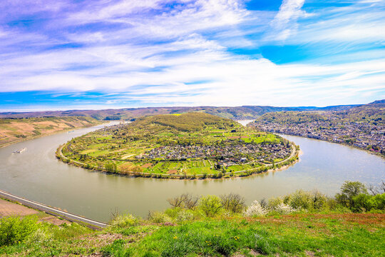 Der Bopparder Hamm ist die gr&ouml;&szlig;te Rheinschleife die der Rhein auf seinem gesamten Weg vom Oberrhein zum Niederrhein macht. 