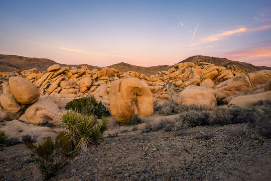 Rock formations and boulders in Joshua Tree National Park, California.