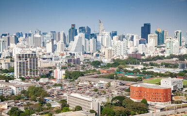 Fototapeta na wymiar high buildings panorama downtown of Bangkok City and Lumpini park Thailand