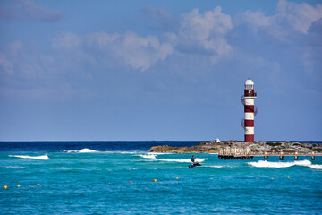 Faro Punta Cancún, Quintana Roo, México