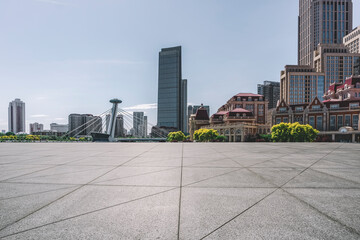 Fototapeta na wymiar Modern Urban Plaza with Skyline View