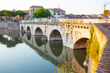 Fototapeta na wymiar Bridge of Tiberius (Ponte di Tiberio) in Rimini