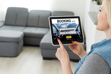 Naklejka premium laptop, find a car concept, booking car