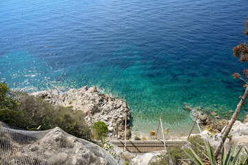 sea and rocks