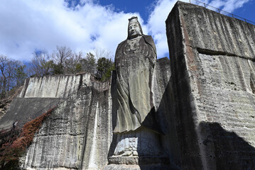 大谷の平和観音