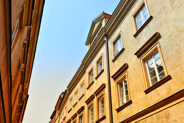 Fototapeta premium Apartment buildings in Warsaw old town, Poland