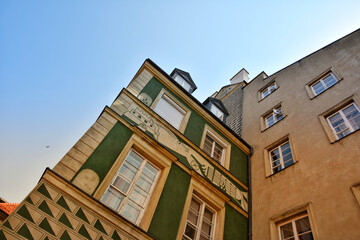 Fototapeta na wymiar Apartment buildings in Warsaw old town, Poland