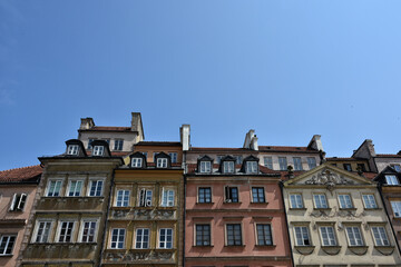 Fototapeta na wymiar Apartment buildings in Warsaw old town, Poland