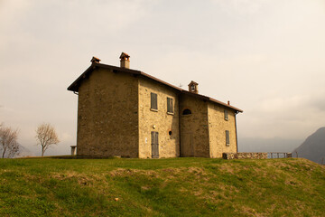 piccola chiesa