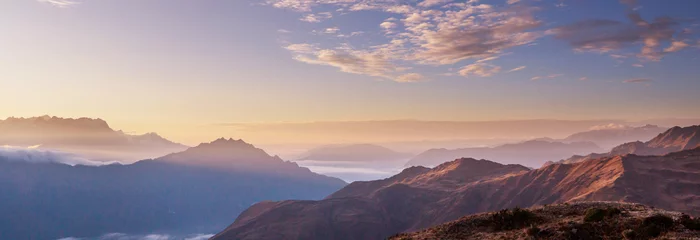 Sierkussen Andes at sunrise © Galyna Andrushko