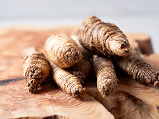 deodeok, mountain herb whose roots have restorative properties, Warm herbal tea