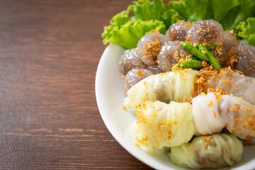 Steamed Rice-Skin Dumplings and Steamed Tapioca Dumplings with Pork