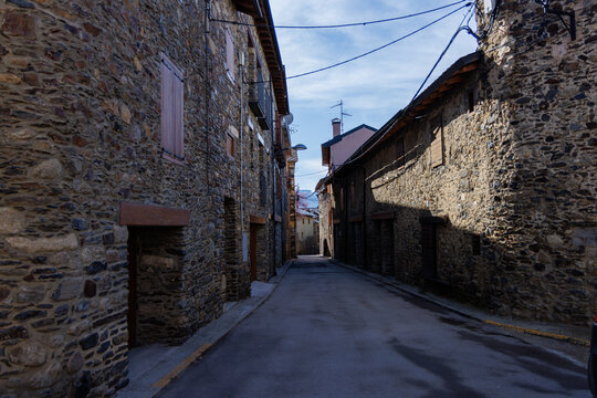 ruelle &eacute;troite de Llivia
