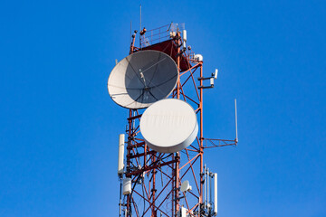 5g antenna telecommunicatoin Tower on a sunny day