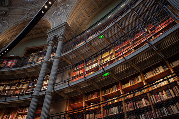 Books on shelves in a circular hall