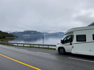 Rolgordijnen Motorhome camper in Bergen to Alesund road, south Norway. Europe © Alberto Gonzalez 