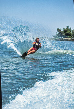 wakeboarding at Lake Perris California