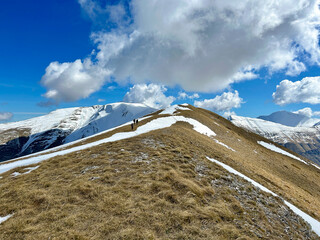 Panoramic view of the crest of Monterotondo in the national park of Monti Sibillini, Marche region - 761403213