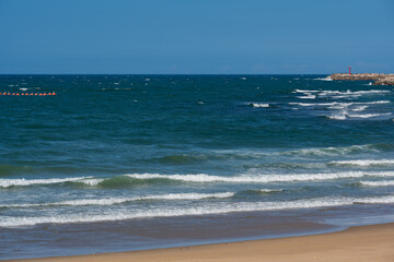Sandstrand am Indischen Ozean bei Durban in Südafrika