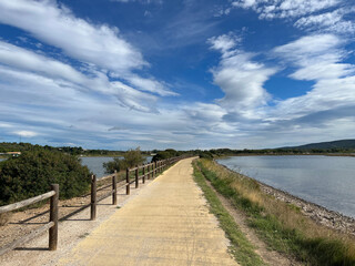 Bicycle path towards Balaruc-le-Vieux