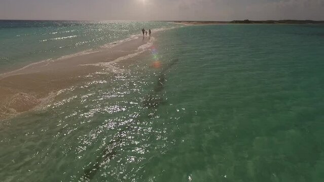 Isla hermosa del caribe llamada Los Roques en Venezuela