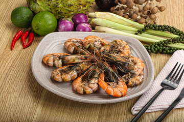 Boiled big tiger fresh shrimp