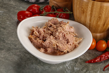 Canned tuna fish for salad