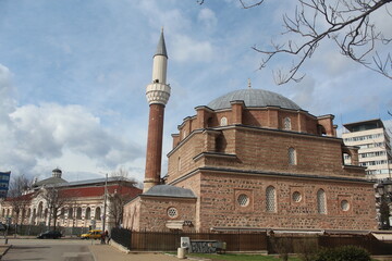 Fototapeta na wymiar View of Banya Bashi Mosque, the oldest Ottoman architecture in Sofia, from different angles. Sofia Bulgaria