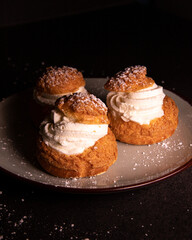 Pâtisserie Française - Choux à la crème