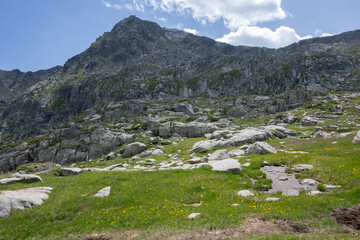 Fototapeta na wymiar Landscape of Rila Mountain near Kalin peaks, Bulgaria