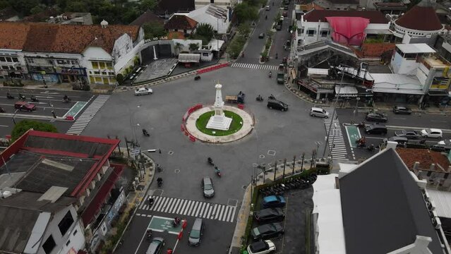 tugu yogyakarta