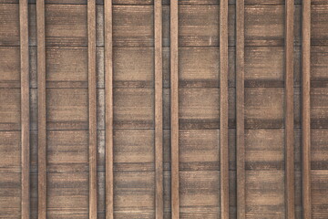 デザイン的な木造の壁