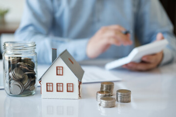 Saving for real estate investment and housing