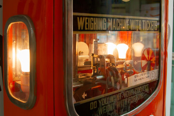 Nostalgic Vintage Weighing Machine
Orange Colour, 1970s-1980s Weighing Machine, Anitque Close Up look