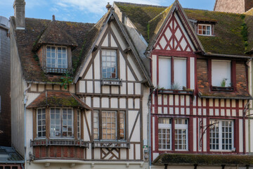 Fototapeta na wymiar Façade de maisons normandes à Deauville