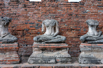 Budda Statue und Tempelanlage in Ayutthaya