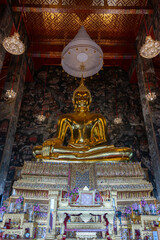 Obraz premium Buddha Statue und Tempelanlage in Bangkok Thailand