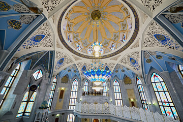 Interior of Mosque Kul Sharif in Kazan Kremlin. Kul Sharif Mosque was opened for celebration of the 1000th anniversary of Kazan in 2005. - obrazy, fototapety, plakaty