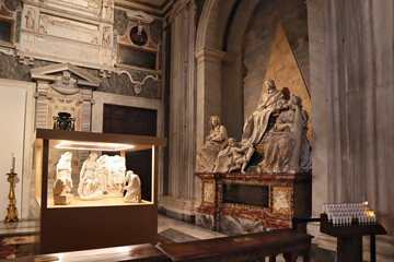 Interior of n Papal Basilica of Santa Maria Maggiore in Rome, Italy	