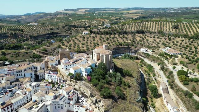 The top of the Setenil de las Bodegas, the lovely town in Spain.