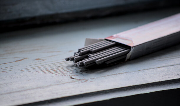 Welding electrodes in a pack