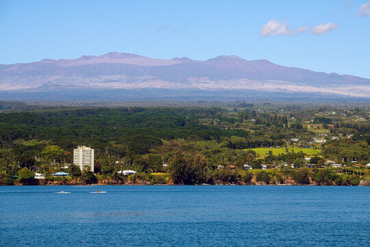 Scenic Hilo Bay in Hilo, Hawaii