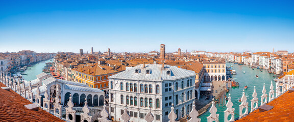 panoramic view at the old town of venice, italy - obrazy, fototapety, plakaty