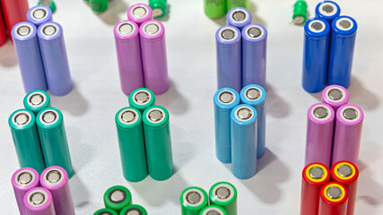 New Colour Coded Round Lithium Ion Battery Cells