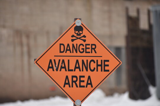 Danger Avalanche Sign