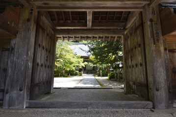 西明寺　表門から境内を望む　京都市右京区