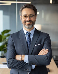 uomo elegante uomo d'affari giacca e cravatta 